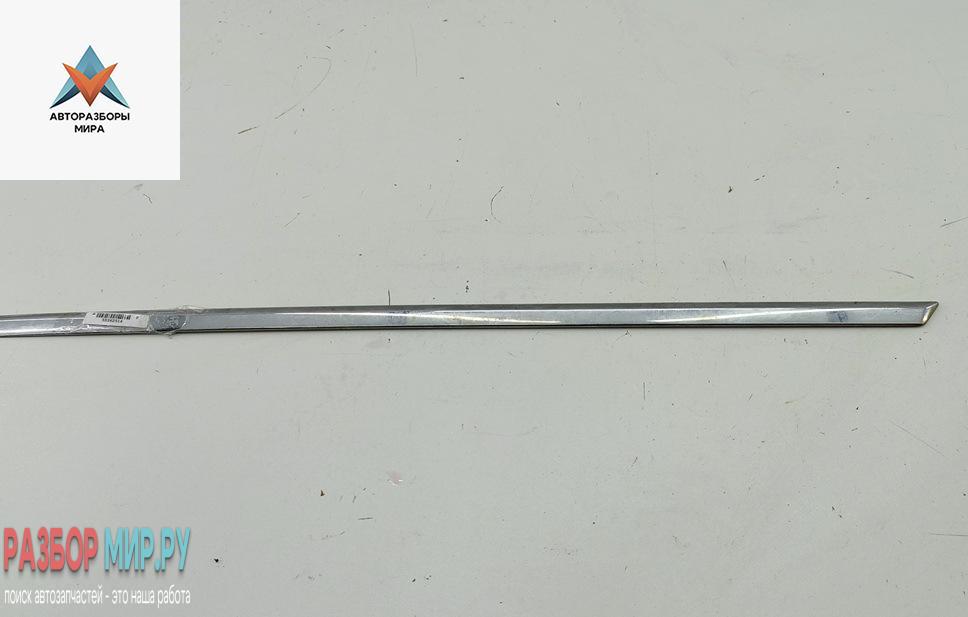 молдинг двери задней левой Volkswagen Passat B6 2006, 2.0 л., дизель, МКПП, чёрный, универсал, 3C0853753A - фото №1