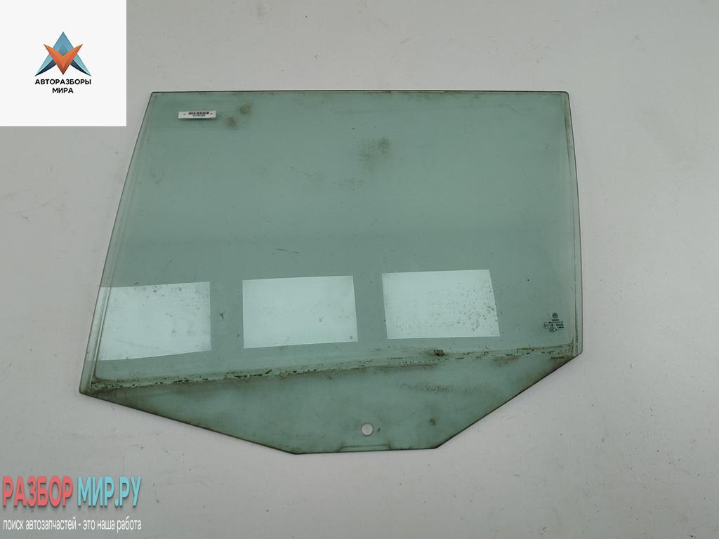 стекло двери задней левой Volkswagen Golf 6 поколение 2010, 1.6 л., дизель, МКПП, серый, универсал - фото №1