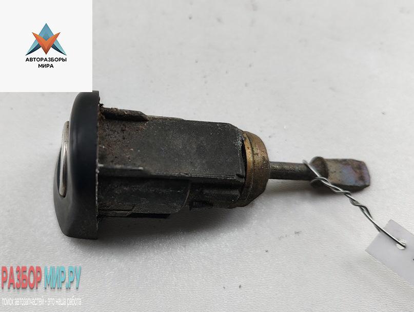 личинка дверного замка Volkswagen Golf 4 поколение 1999, 1.4 л., бензин, МКПП, синий, хетчбэк 5 дв., 1U0837168 - фото №1