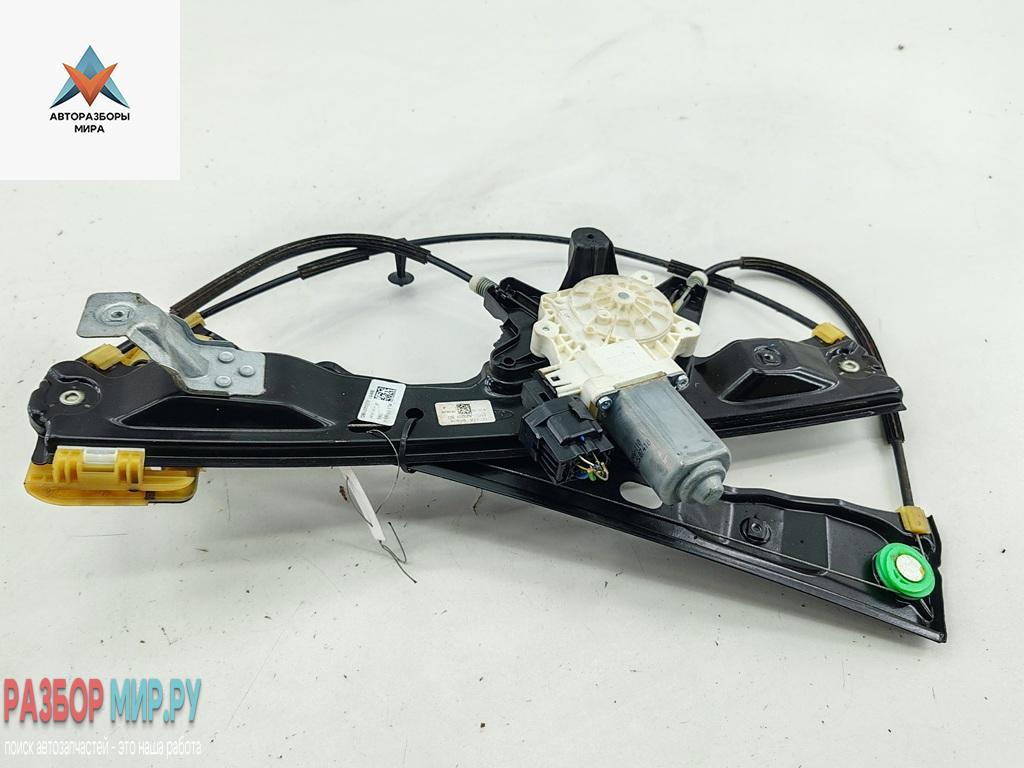 стеклоподъемник электрический передний левый Ford Focus 3 поколение 2013, 1.0 л., бензин, МКПП, чёрный, хетчбэк 5 дв., BM51A23201BD - фото №1