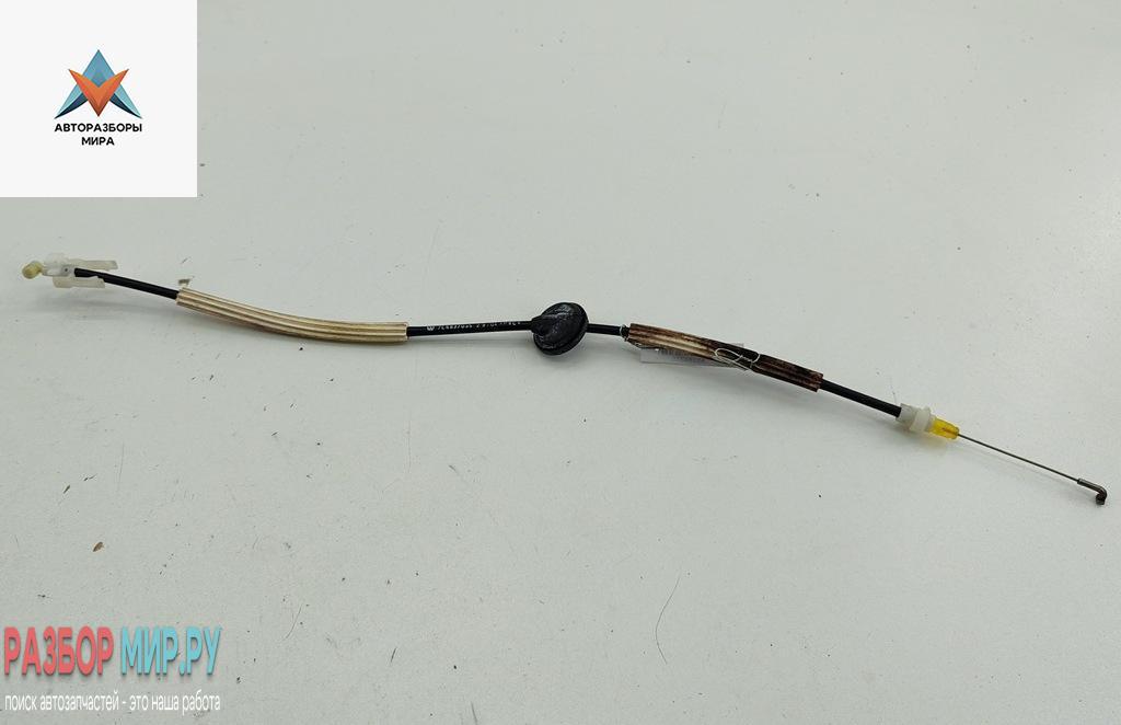 трос двери Volkswagen Touareg 1 поколение 2005, 2.5 л., дизель, АКПП, чёрный, внедорожник 5 дв., 7L6837085 - фото №1