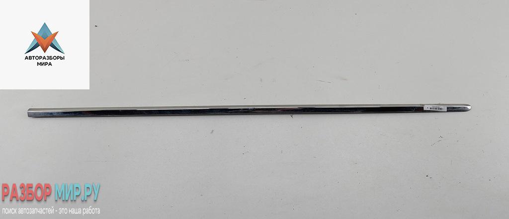 молдинг двери передней правой Volkswagen Passat B6 2006, 2.0 л., бензин, МКПП, серый, седан, 3C0853516A - фото №1