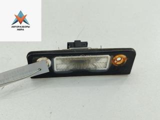 подсветка номера Skoda Octavia mk2 (A5 1Z) 2005, 2.0 л., бензин, МКПП, серый, хетчбэк 5 дв., 1Z0943021