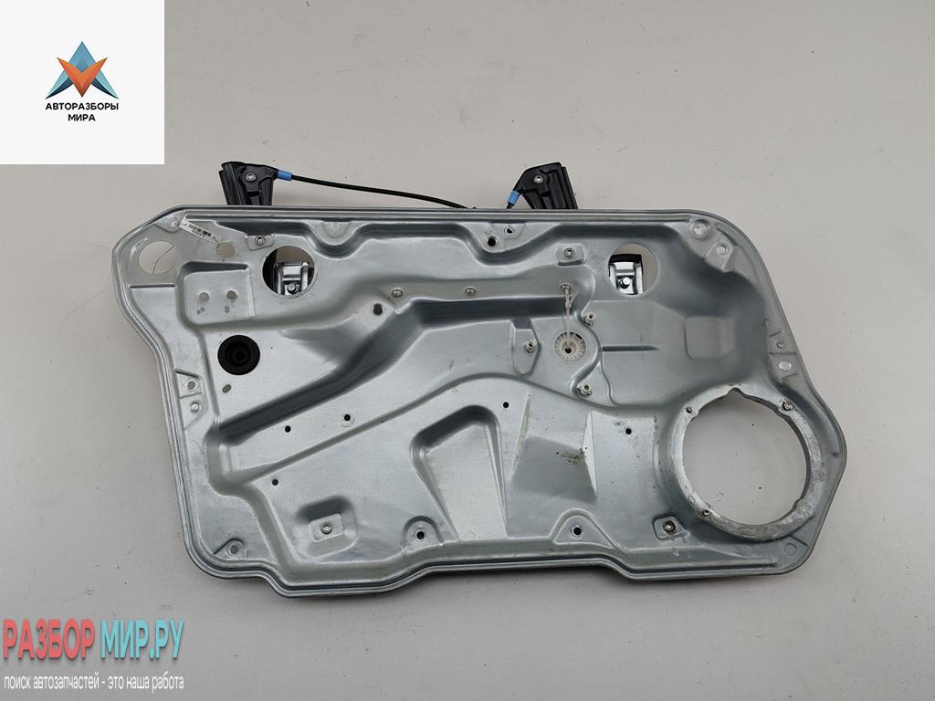стеклоподъемник электрический передний левый Volkswagen Golf 4 поколение 2001, 1.9 л., дизель, АКПП, серый, универсал - фото №1