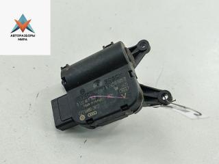 моторчик заслонки печки Volkswagen Passat B6 2005, 2.0 л., бензин, МКПП, серый, универсал, 0132801363