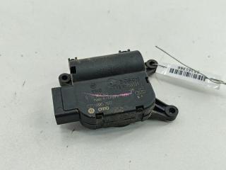 моторчик заслонки печки Volkswagen Passat B6 2005, 2.0 л., бензин, МКПП, серый, универсал, 0132801363