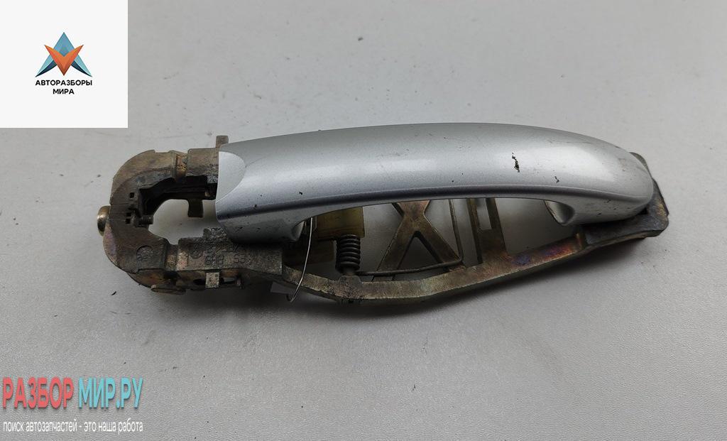 ручка наружная передняя правая Volkswagen Touran 1 поколение 2004, 2.0 л., дизель, МКПП, серый, минивэн, 1T0837886 - фото №1