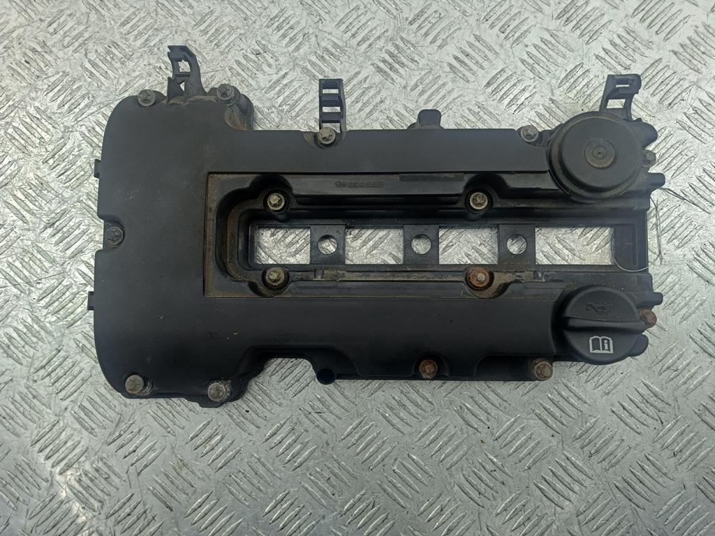 клапанная крышка Opel Insignia A 2011, 1.4 л., бензин, 55576746 - фото №1