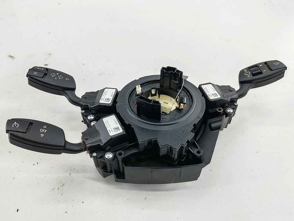 переключатель подрулевой BMW 5 E60/E61 2006, 2.5 л., бензин, АКПП, чёрный, универсал, 9115165