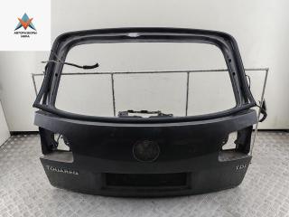 крышка багажника Volkswagen Touareg 1 поколение [рестайлинг] 2007, серый, внедорожник 5 дв.