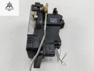 замок двери передней левой Opel Signum C [рестайлинг] 2006, 1.8 л., бензин, МКПП, серый, хетчбэк 5 дв., 13210767