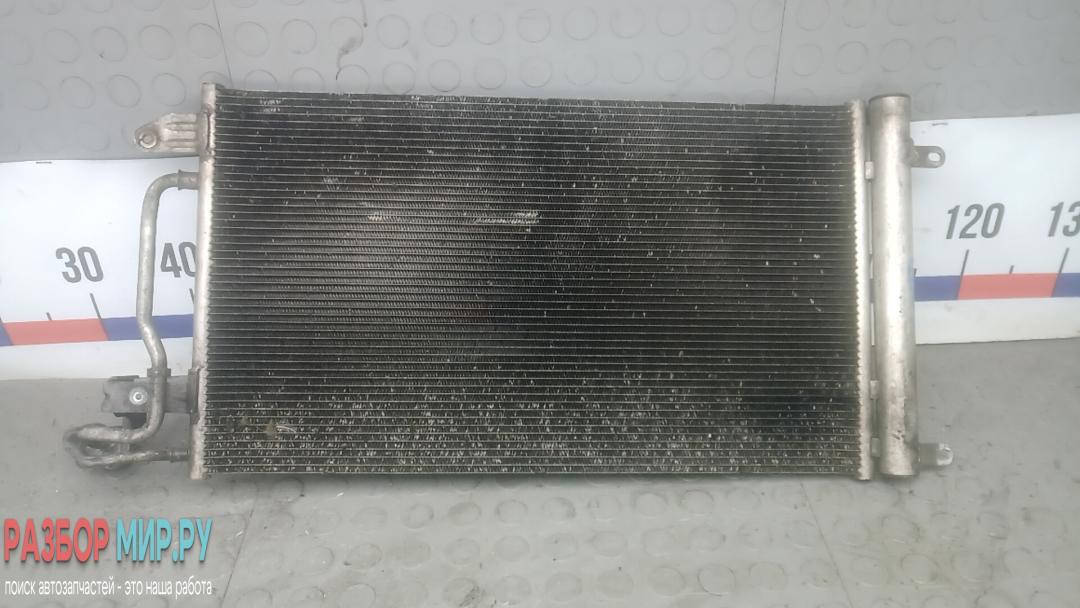 радиатор кондиционера Skoda Rapid 1 поколение 2013, 1.6 л., дизель, МКПП, хетчбэк 5 дв. - фото №1