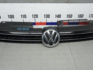 решетка радиатора Volkswagen Golf 7 поколение 2012, 1.6 л., дизель, МКПП, хетчбэк 5 дв.