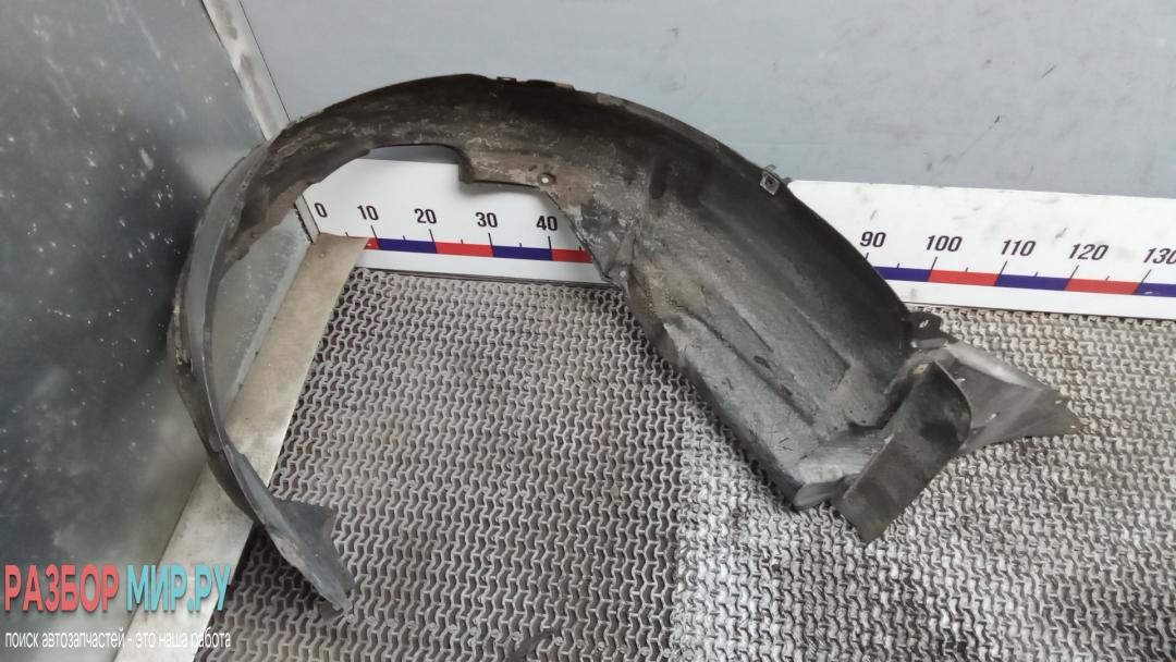 Подкрылок передний правый Toyota Avensis 3 поколение (T270) 2010, 2.0 л., дизель, МКПП, седан - фото №1