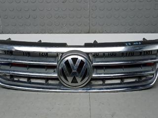 решетка радиатора Volkswagen Touareg 1 поколение 2006, 2.5 л., дизель, МКПП, внедорожник 5 дв.