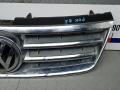 решетка радиатора Volkswagen Touareg 1 поколение 2006, 2.5 л., дизель, МКПП, внедорожник 5 дв. - фото №2