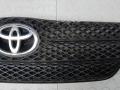 решетка радиатора Toyota Corolla 9 поколение (E120/E130) [рестайлинг] 2004, 2.0 л., дизель, МКПП, хетчбэк 5 дв. - фото №3