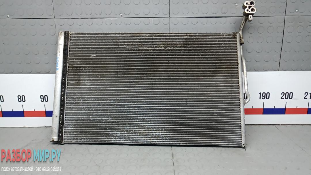 радиатор кондиционера Volkswagen Touareg 2 поколение 2011, 3.0 л., V6 TDI, дизель, АКПП, внедорожник 5 дв. - фото №1