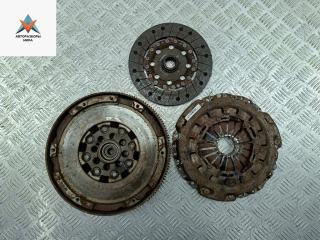 маховик Mercedes-Benz SLK-Класс R170 [рестайлинг] 2002, 2.3 л., бензин, МКПП, чёрный, кабриолет, 1110306405