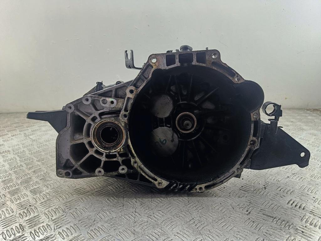 МКПП Hyundai Santa Fe 2006, 2.2 л., дизель, МКПП, серый, внедорожник 5 дв., 4300038070