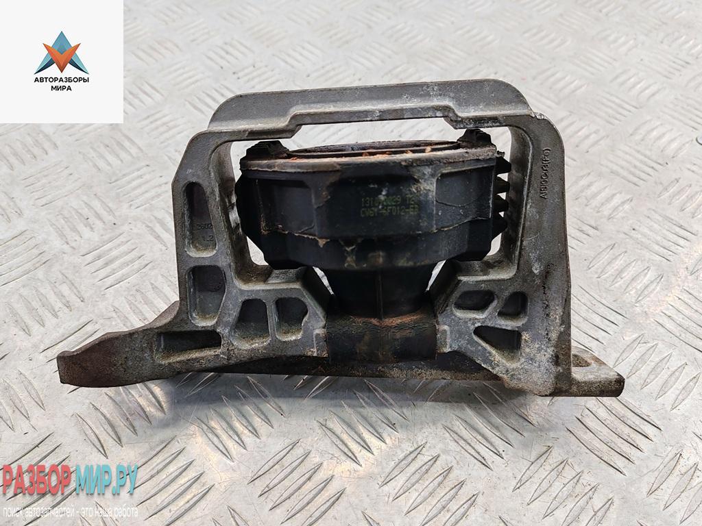 подушка крепления двигателя Ford Focus 3 поколение 2013, 1.0 л., бензин, МКПП, чёрный, хетчбэк 5 дв., CV616F012EB - фото №1