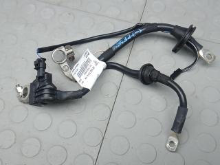 клемма аккумулятора минус Volkswagen Touareg 2 поколение 2011, 3.0 л., V6 TDI, дизель, АКПП, внедорожник 5 дв.