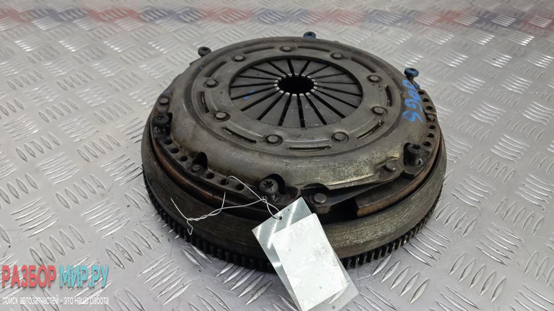 маховик Citroen C5 2 поколение 2010, 1.6 л., дизель, МКПП, седан - фото №1