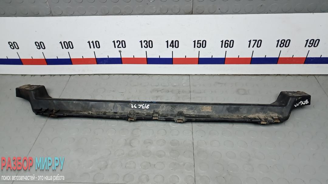 балка под радиатор Volkswagen Touareg 2 поколение 2011, 3.0 л., V6 TDI, дизель, АКПП, внедорожник 5 дв. - фото №1