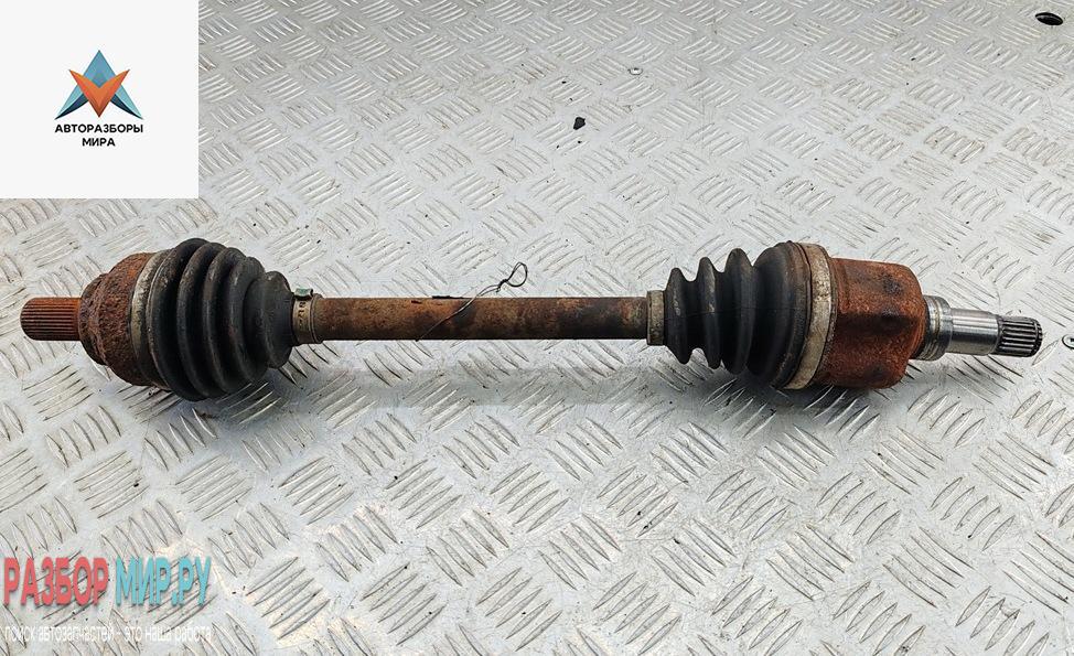 полуось передняя левая (приводной вал, ШРУС) Ford Focus 2 поколение 2006, 1.8 л., бензин, МКПП, серый, универсал - фото №1