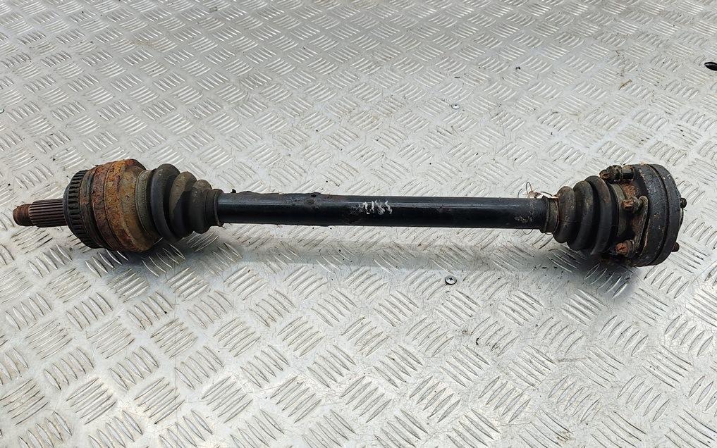 полуось задняя (приводной вал, ШРУС) BMW 3 E46 1999, 2.5 л., бензин, АКПП, серый, седан