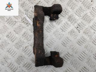 скоба суппорта Volkswagen Transporter T4 2000, 2.5 л., дизель, МКПП, белый, микроавтобус