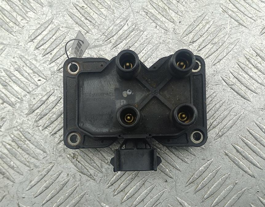катушка зажигания Ford Mondeo III 2003, 2.0 л., бензин, МКПП, серый, универсал, 0221503490