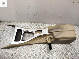 консоль салона (центральная часть) BMW 3 серия E90/E91/E92/E93 [рестайлинг] 2011, 2.0 л., дизель, МКПП, чёрный, универсал