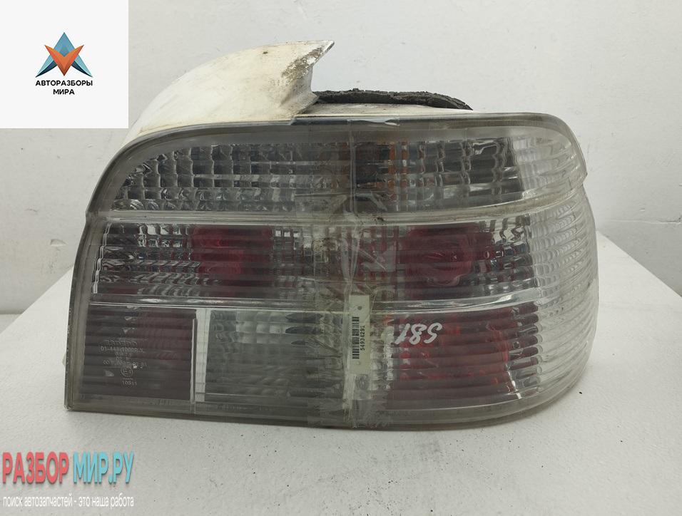 фонарь задний правый BMW 5 серия E39 1998, 2.0 л., бензин, МКПП, серый, седан - фото №1