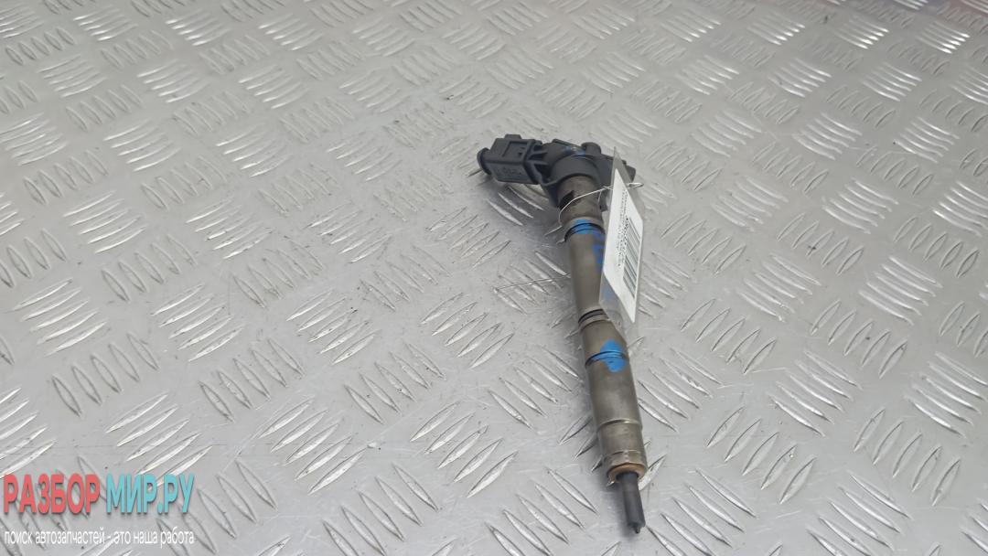 форсунка Volkswagen Touareg 2 поколение 2011, 3.0 л., V6 TDI, дизель, АКПП, внедорожник 5 дв., 0445117022 - фото №1
