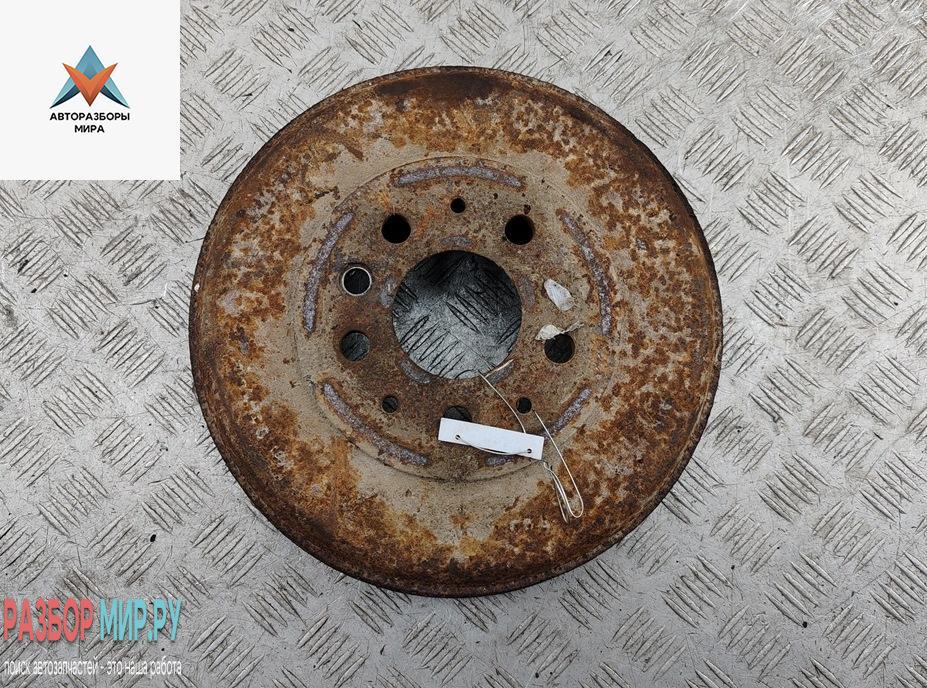 барабан тормозной Volkswagen Transporter T4 1991, 2.4 л., дизель, МКПП, зелёный, микроавтобус - фото №1