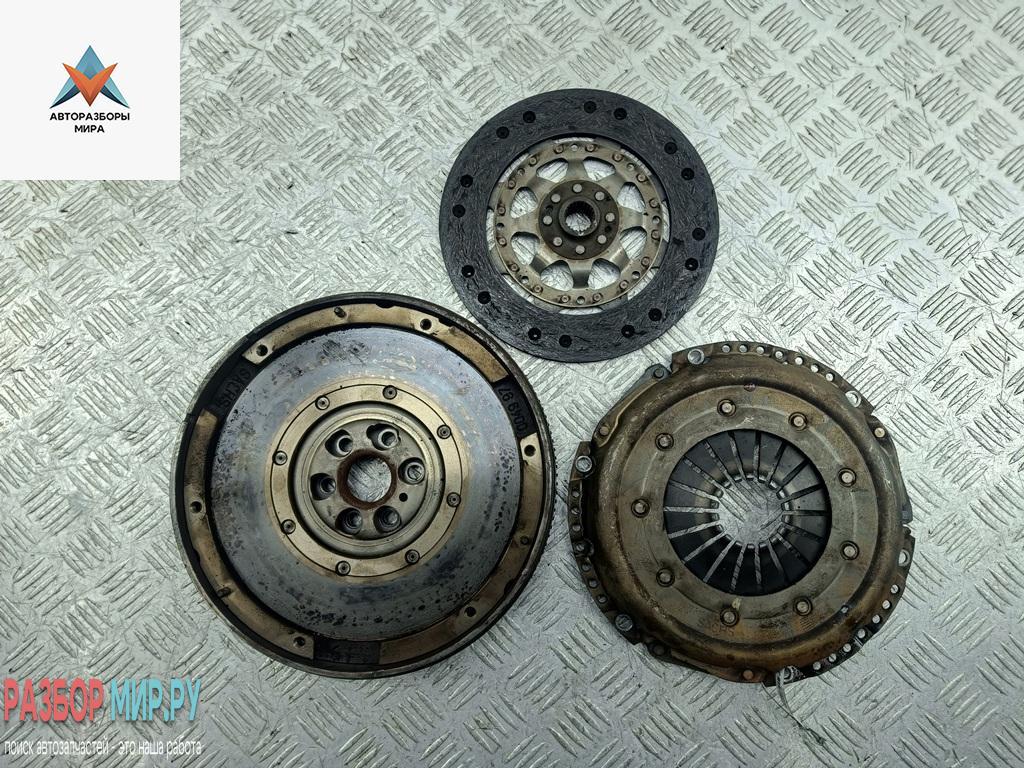 маховик Audi A6 4B/C5 1998, 1.8 л., Ti, бензин, МКПП, чёрный, универсал - фото №1