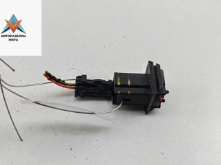 кнопка открытия багажника Peugeot 407 1 поколение 2007, 2.0 л., бензин, МКПП, чёрный, универсал