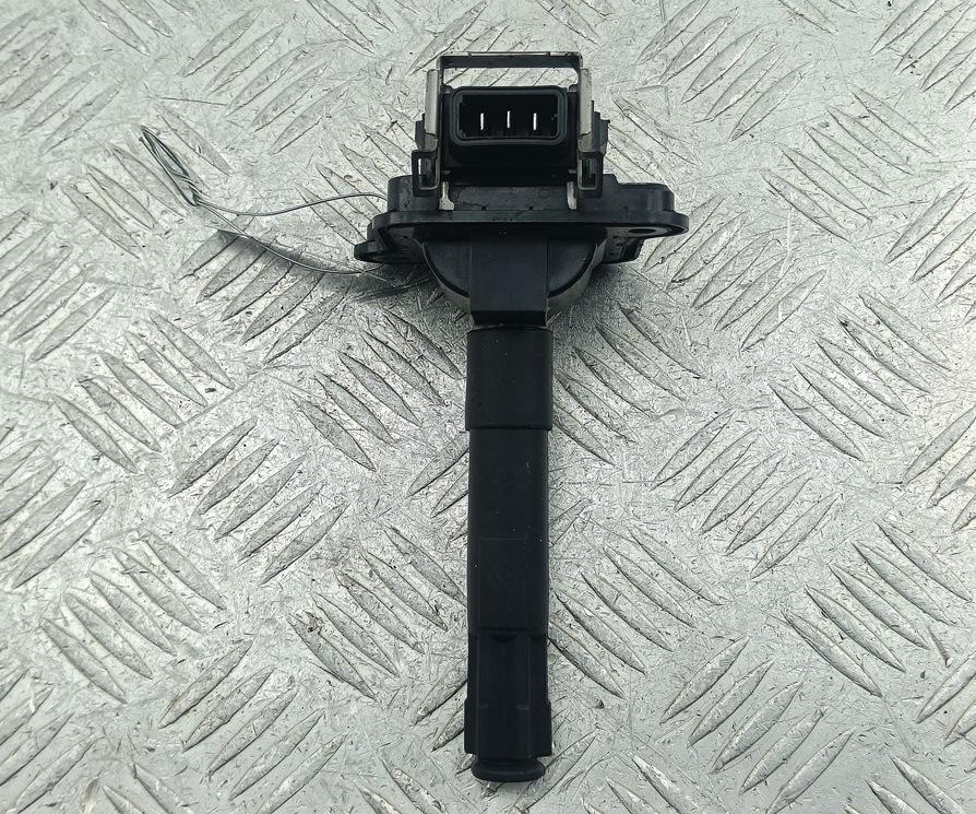 катушка зажигания Audi A6 4B/C5 1998, 1.8 л., Ti, бензин, МКПП, чёрный, универсал, 03SKV035 - фото №1