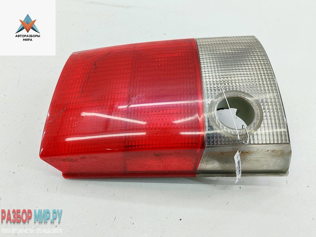 фонарь крышки багажника правый Audi 80 8C/B4 1994, 2.0 л., бензин, МКПП, красный, седан, 8A0945094H - фото №1