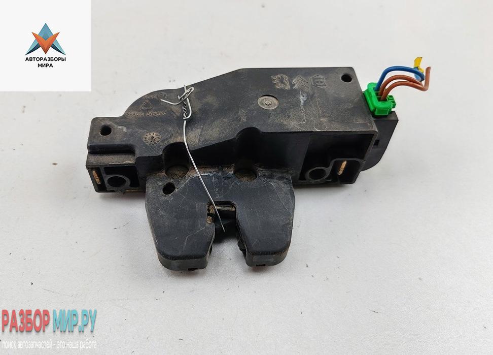 замок багажника Peugeot 407 1 поколение 2007, универсал, 9652301980 - фото №1