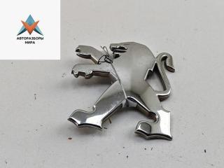 эмблема Peugeot 607 1 поколение 2002, 2.2 л., дизель, МКПП, серый, седан, 9631717280