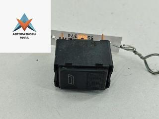 кнопка стеклоподъемника переднего правого Audi 80 8C/B4 1994, 1.6 л., бензин, МКПП, синий, универсал, 89395985501C