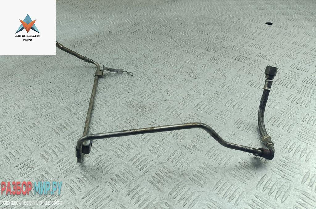 Трубка масляная турбины Audi A6 4B/C5 1998, 1.8 л., Ti, бензин, МКПП, чёрный, универсал - фото №1