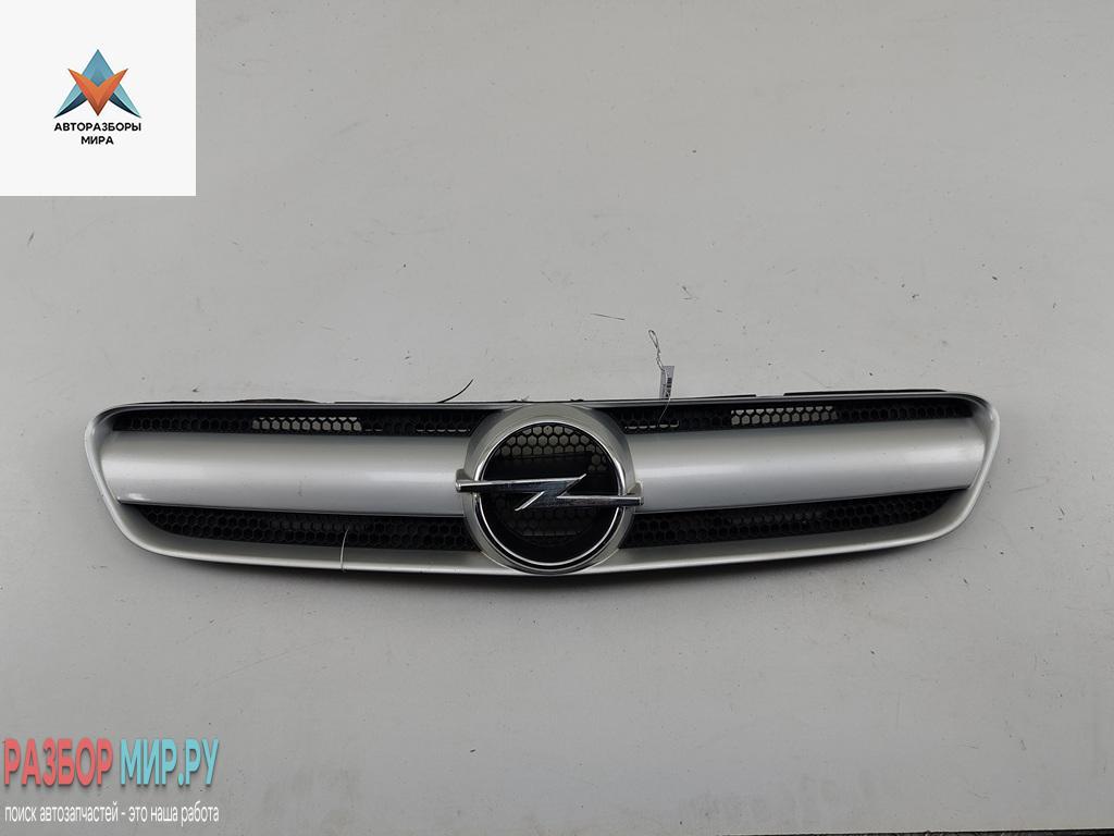 решетка радиатора Opel Signum C 2004, серый, хетчбэк 5 дв., 13123491 - фото №1
