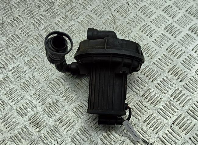 насос продувки катализатора Volkswagen Golf 4 поколение 1999, 1.6 л., бензин, МКПП, серый, универсал, 06A959253B - фото №1