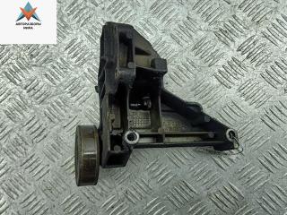 кронштейн гидроусилителя BMW 5 серия E39 1998, 2.5 л., дизель, АКПП, серый, седан, 2245747