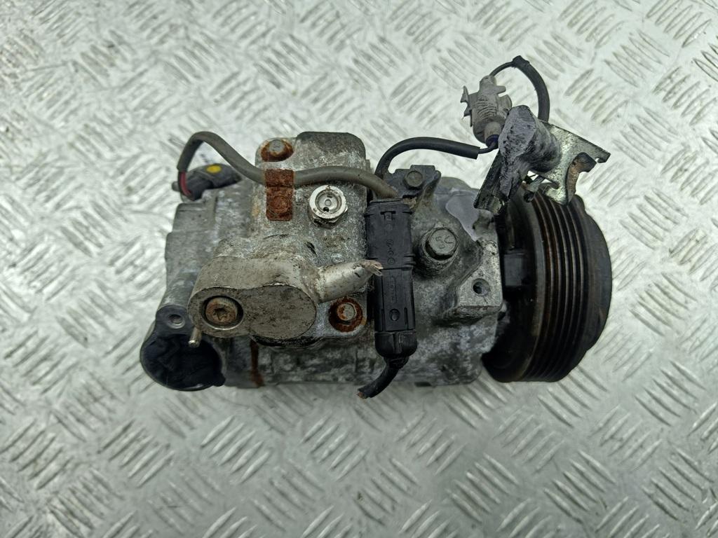 компрессор кондиционера BMW 3 E90/E91/E92/E93 2011, 2.0 л., дизель, 9225703 - фото №1