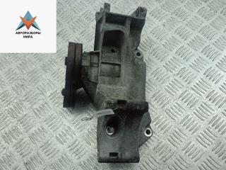 кронштейн генератора SEAT Leon 1 поколение 2003, 1.6 л., бензин, МКПП, чёрный, хетчбэк 5 дв., 032145169Q