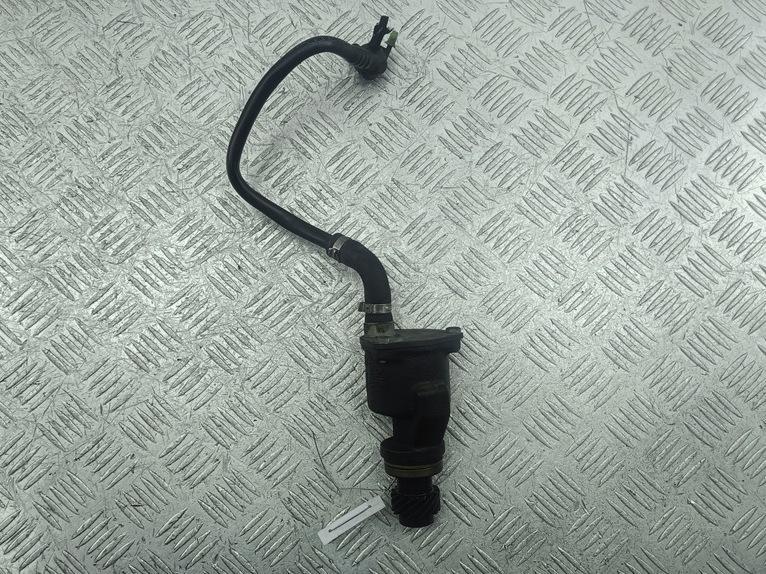 насос вакуумный Volkswagen Passat B5 1999, 1.9 л., дизель, МКПП, зелёный, универсал, 028207A
